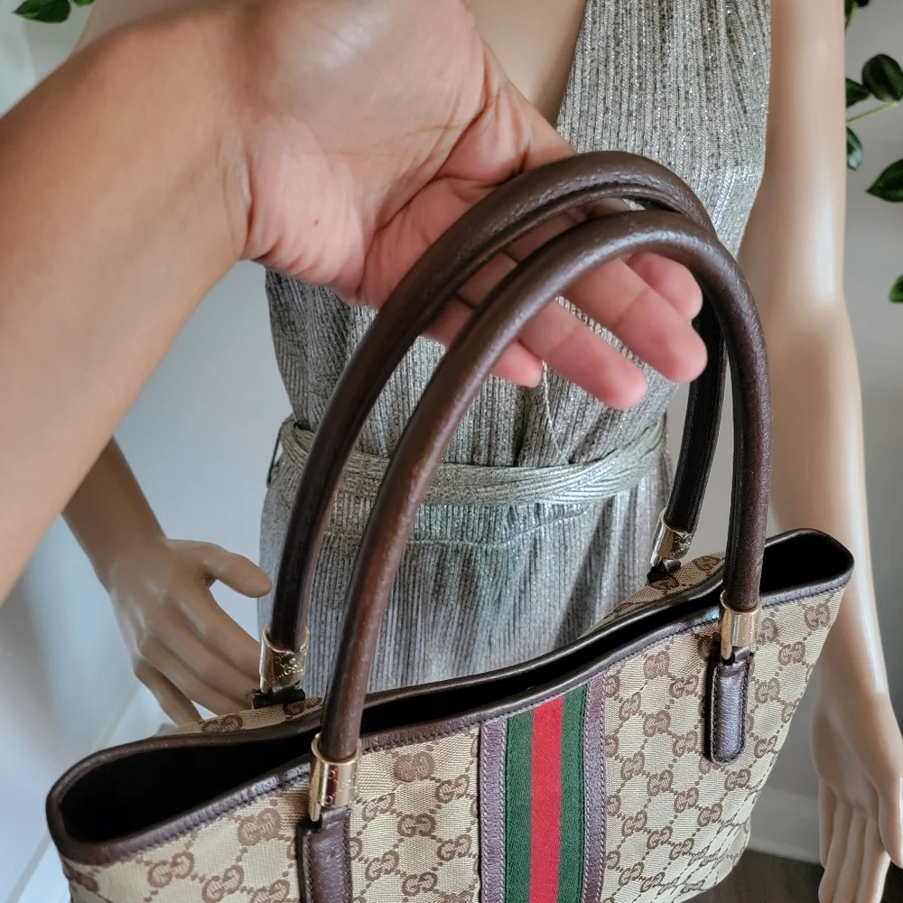 SALE🎉 RARE Authentic Gucci Sherry Line Web Tote Shoulder Bag - Picture 10 of 17